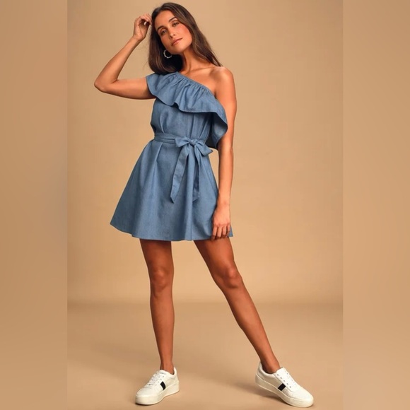 ✨NWOT LULUS ONE SHOULDER MINI DRESS - SIZE M✨ - Picture 1 of 6